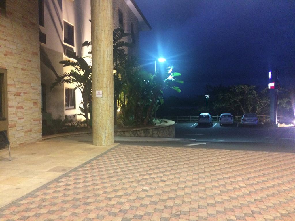 Hampshire Hotel - Ballito Eksteriør billede